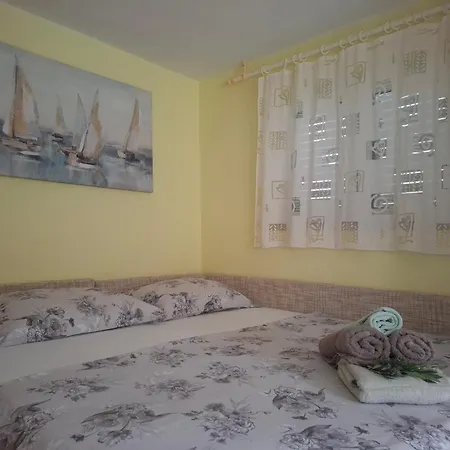 Studio With Sea View10 * Stomorska