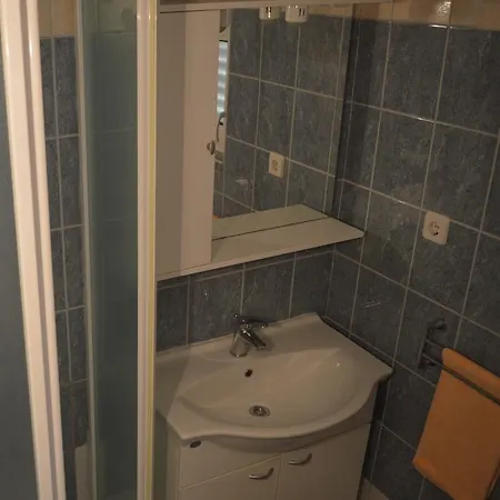 With Sea View10 Apartmán *