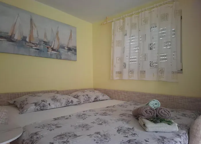 Studio With Sea View10 * ستومورسكا